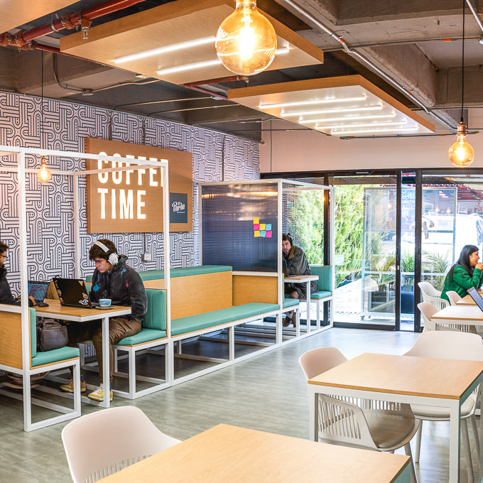 Un plan diferente en Bogotá: Trabajar con café ilimitado y todo incluido